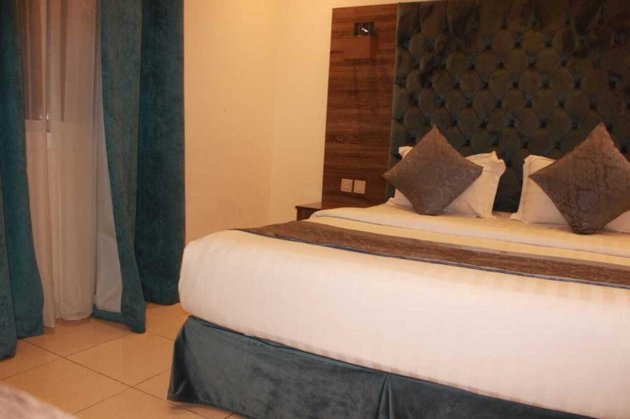 Al Rawda Jewel Apartment Hotel Djedda Buitenkant foto